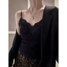 批发新年红色内衣自带胸垫蕾丝吊带背心女春内搭美背<b class='q'>文胸</b>一体外穿上衣