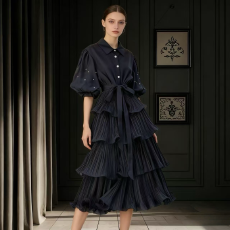 批发新款春季长奢荷叶边蝴蝶结褶皱喇叭袖烫金小香<b class='q'>风</b>连衣裙设计感钉