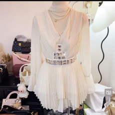 批发法式白色长袖v领连衣裙子女新款巨好看的修身气质a字