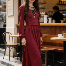 法式长袖v领连衣裙子女新款巨好看的修身气质a字