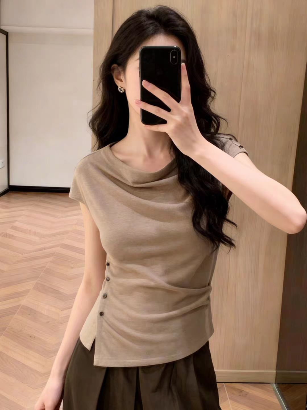 여름 핫걸 불규칙 슬림해 보이는 디자인 센스 맨위 다용도 티셔츠
