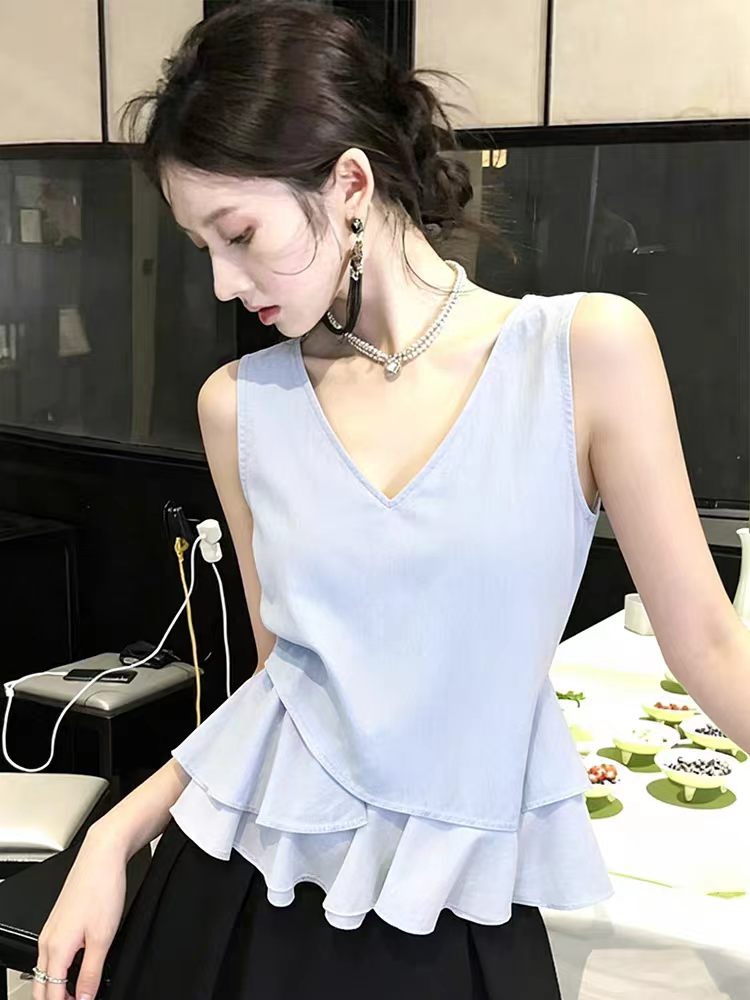 한 부서 V넥 페이크 레이어드 프릴 조끼 여성 2026 여름 새로운 슬림해 보이는 품격 맨위