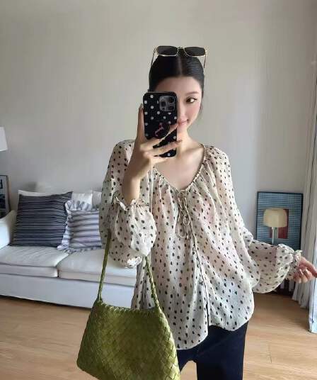 프랑스식 레이스업 맨위 루즈핏 통기성 도트 무늬 쉬폰 블라우스