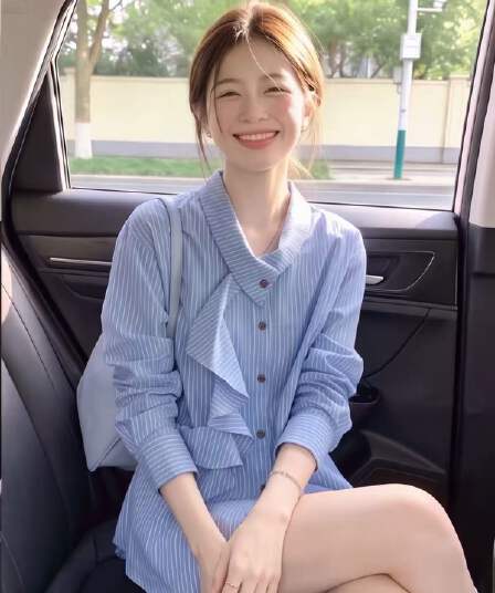 레트로 문예 파란색 스트라이프 리본 여성 셔츠 이른 가을 고급 센스 불규칙 프릴 맨위