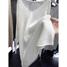 批发露锁骨大V领<b class='q'>针织衫</b>显瘦马海毛衣中长款<b class='q'>罩衫</b>