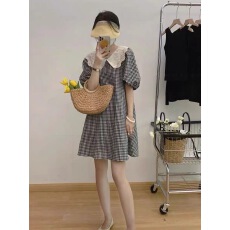 批发哺乳夏装外出<b class='q'>时尚</b>辣妈款格子娃娃领产后<b class='q'>连衣裙</b>小个子喂奶衣服潮妈