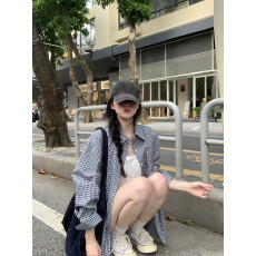 批发实拍实价  复古蓝白格纹<b class='q'>防晒</b>长袖衬衫女夏新款