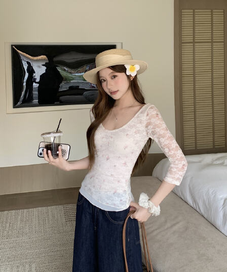 실사 정가 이른 봄 레이스 꽃무늬 순수한 욕망 몸매 가꾸기 슬림해 보이는 반팔