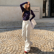 批发美式灯芯绒辣妹低腰阔腿<b class='q'>裤</b><b class='q'>百搭</b><b class='q'>显瘦</b>喇叭<b class='q'>裤</b><b class='q'>牛仔裤</b>女