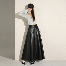 批发实拍2026春秋新款百搭大摆设计显瘦包臀半身pu中长皮裙女