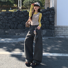 批发弯刀牛仔裤女2026年春<b class='q'>秋</b>季新款宽松直筒阔腿裤