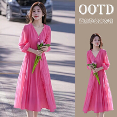 批发孕妇新款多巴胺玫红色V领<b class='q'>连衣裙</b>法式气质名媛高端夏孕妇哺乳裙子