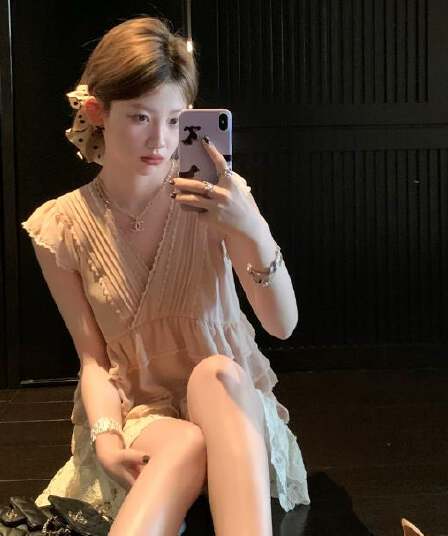 luu 복숭아 안녕하세요. 어린이 레이스 조각 V넥 캐미솔 여름 얇은 스타일 디자인 센스 외출용 프릴 맨위