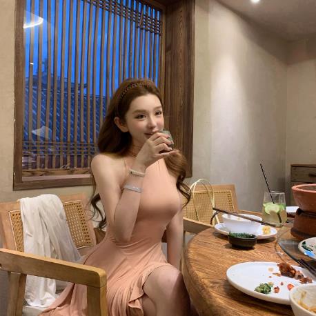 doggyqin 저녁 바람 샤오 얀 순수한 욕망 바람 발굴하다 어깨 디자인 말뚝 더미 칼라 드레스 여름 허리 수축 민소매 미니 스커트