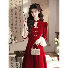 批发2025新款气质名媛高端女神范内搭长裙高级感新中式红色绒连衣裙女