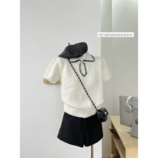 批发韩系小香风穿搭套装别致高级感针织衫上衣女秋<b class='q'>冬</b>百搭气质黑色短裤