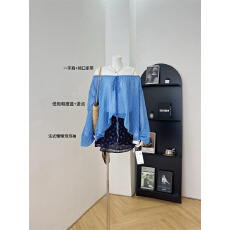 批发韩系慵懒风宽松波点一字肩长袖上衣女夏季新款时尚百搭短裙两件套