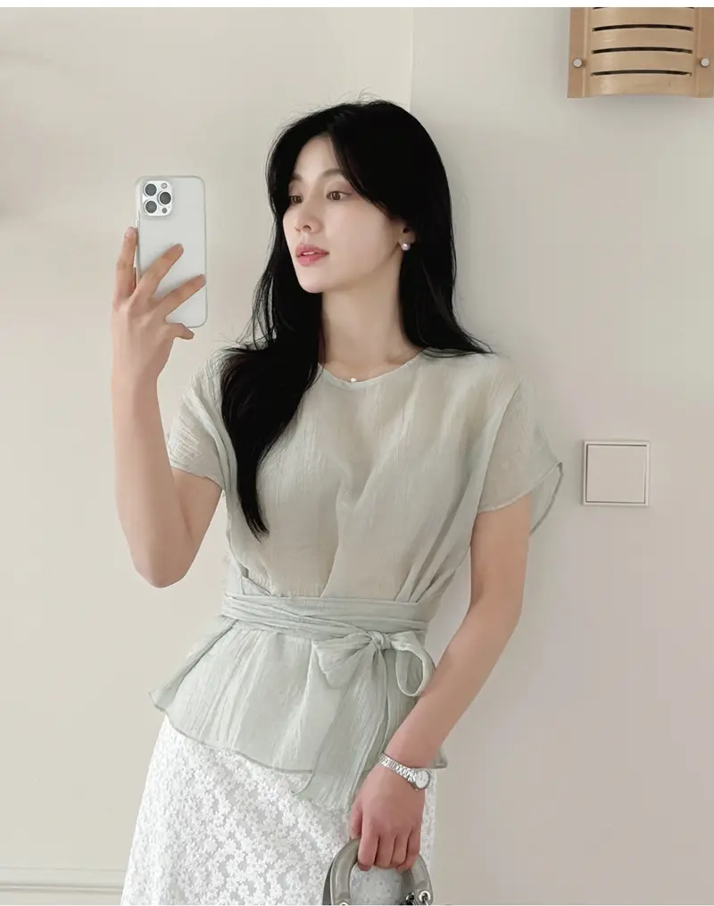 여성 라운드넥 리본 셔츠 블라우스 상세 이미지 1