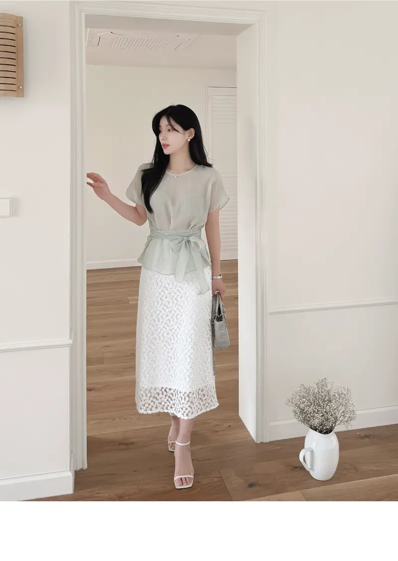 여성 라운드넥 리본 셔츠 블라우스 상세 이미지 2