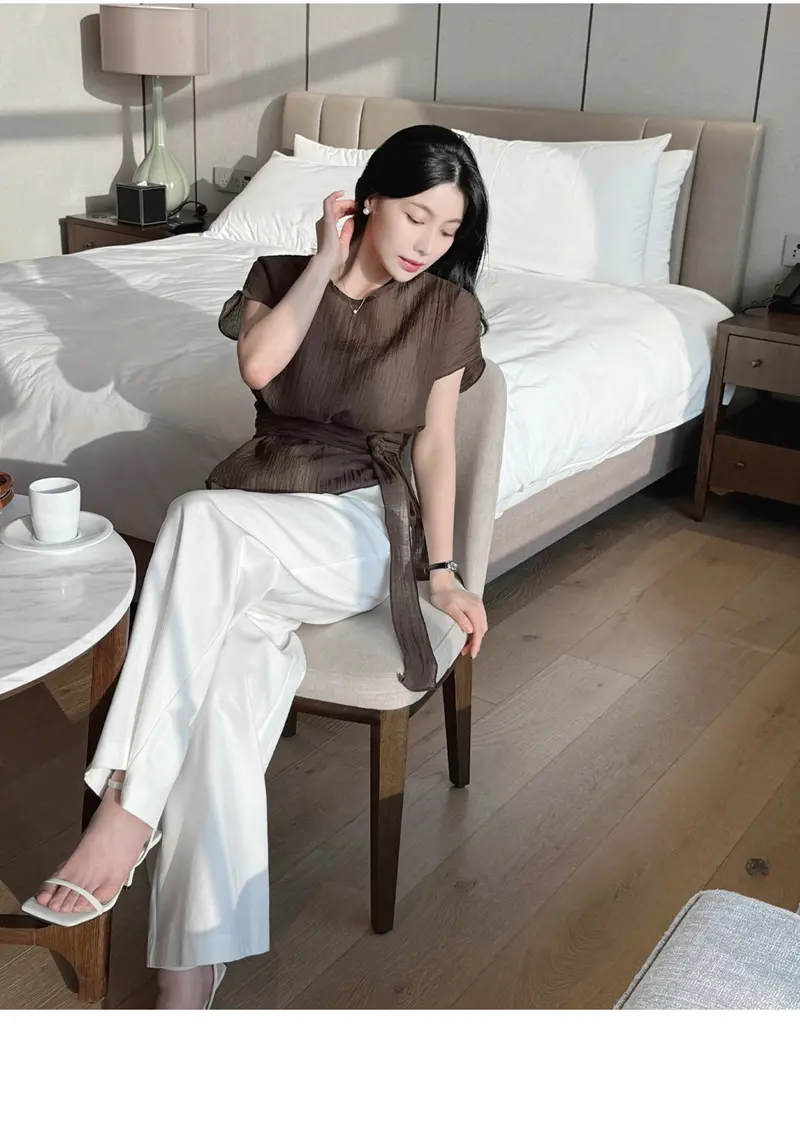 여성 라운드넥 리본 셔츠 블라우스 상세 이미지 23