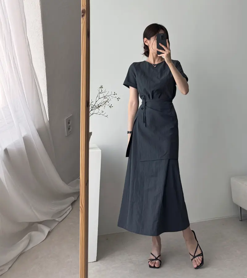 측면 리본 디테일 허리 강조 펜슬 원피스 상세 이미지 1