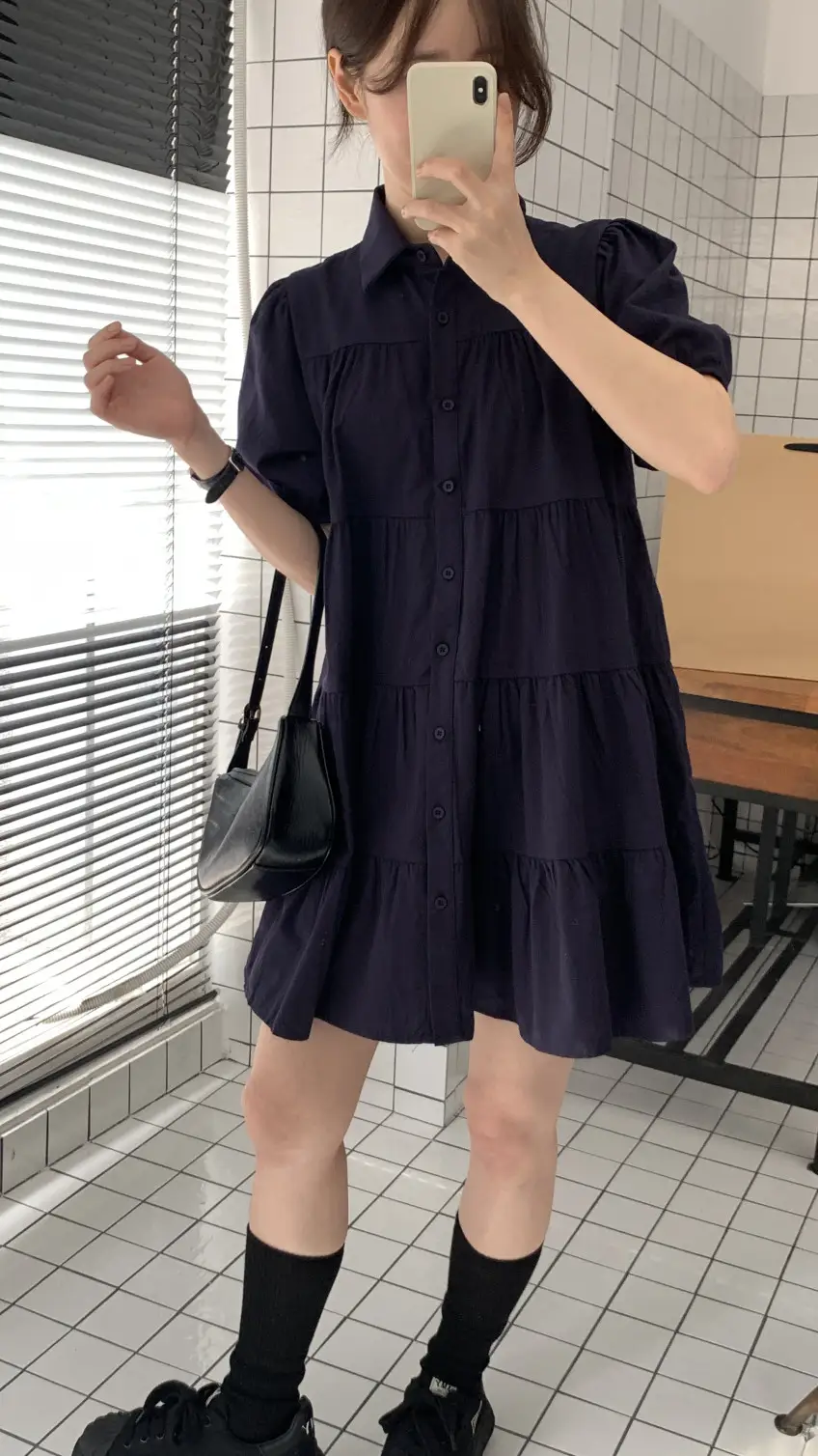 퍼프소매 폴로넥 단추 원피스 상세 이미지 28