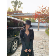 批发JAYKY YANG【海瑟薇】V领胸垫挂脖大摆长裙宽松短款羊毛外套套装