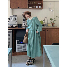 批发chic粉色灯芯绒连衣<b class='q'>裙</b>女秋季新款洋气收腰<b class='q'>灯笼</b>袖淑女A字<b class='q'>裙</b>子