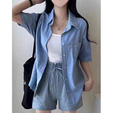 批发高级感仿牛仔套装女夏季宽松休闲<b class='q'>运动服</b>短袖<b class='q'>衬衫</b>短裤两件套小个子