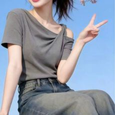 批发原版质量/人棉260克<b class='q'>不规则</b>斜领露肩夏短袖T恤女显瘦上衣