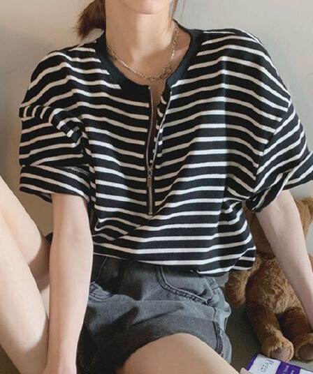 스트라이프 반팔 스트라이프 지퍼 반팔 티셔츠 여성 여름 새로운 개성 거리 라운드 넥 빅 사이즈 루즈핏 다용도