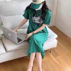 批发2026夏季新款短袖T恤女长款过膝<b class='q'>开叉</b>印花<b class='q'>连衣裙</b>时尚女装