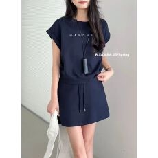 批发2026夏季新款时尚<b class='q'>套装</b><b class='q'>女</b>短袖上衣+高腰半身裙两件套<b class='q'>女</b>潮