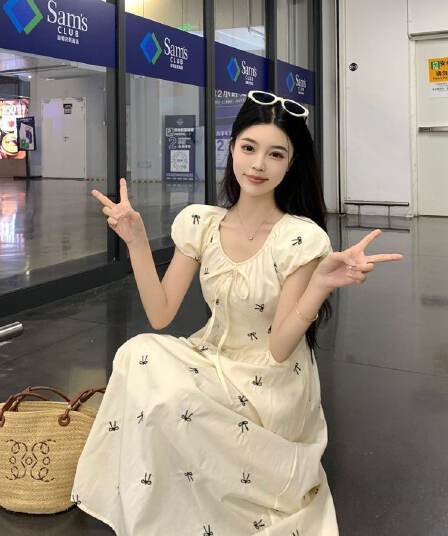 꽃무늬 드레스 여름 새로운 프린트 거품 소매 나비 매듭 품격 허리 수축 여성 치마