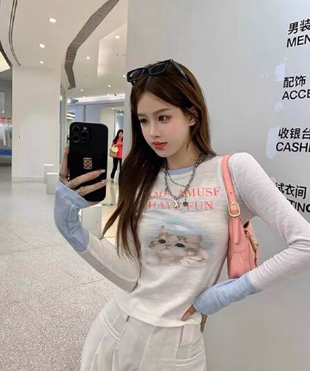 리브 몸매 가꾸기 슬림해 보이는 고양이 프린트 긴팔 티셔츠