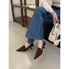 批发2026新款春款法式复古皮带扣细跟尖头气质时尚一脚蹬百搭单鞋女