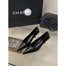 批发2026新款春款气质漆皮高跟细跟尖头法式复古舒适职业通勤单鞋女