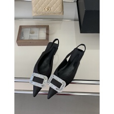 批发2026新款凉鞋女单鞋后空平跟气质法式尖头时尚舒适钻扣女鞋