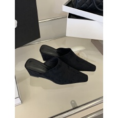 批发2026新款法式气质方头厚底包头半拖凉鞋女中跟一字带通勤高跟鞋女