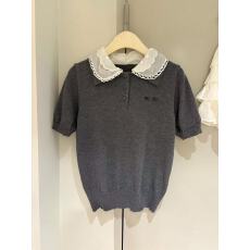 批发学院风灰色polo领短袖<b class='q'>针织</b>衫女双层蕾丝娃娃领设计上衣