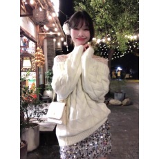 批发纯欲风一字领麻花<b class='q'>蕾丝</b>拼接毛衣女秋冬甜美气质亮片半身短裙两件套