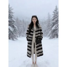 批发阿勒泰风穿搭保暖长款毛毛外套女<b class='q'>冬</b>季新款氛围感时尚显瘦V领大衣