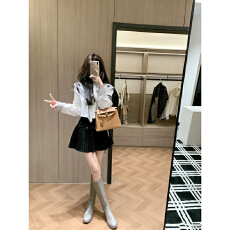 批发韩系小众设计感洋气减龄海军领衬衣2026春季高腰显瘦<b class='q'>百褶</b><b class='q'>短裙</b>套装