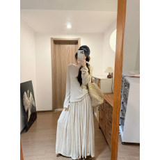 批发秋季新款慵懒风穿搭修身显瘦气质<b class='q'>针织</b>上衣小众百搭高腰半身裙<b class='q'>套装</b>