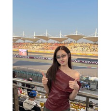 批发时髦小众设计~欧美热辣博主风不规则斜肩下摆褶皱修身<b class='q'>皮衣</b>皮上衣