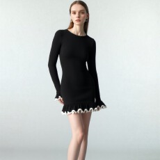 批发实拍欧美秋冬新款小香风a裙摆气质短裙 高级感针织长袖毛衣<b class='q'>连衣裙</b>