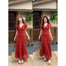 批发实拍大码夏季新款法式优雅度假<b class='q'>连衣裙</b>V领印花纯欲高腰裙