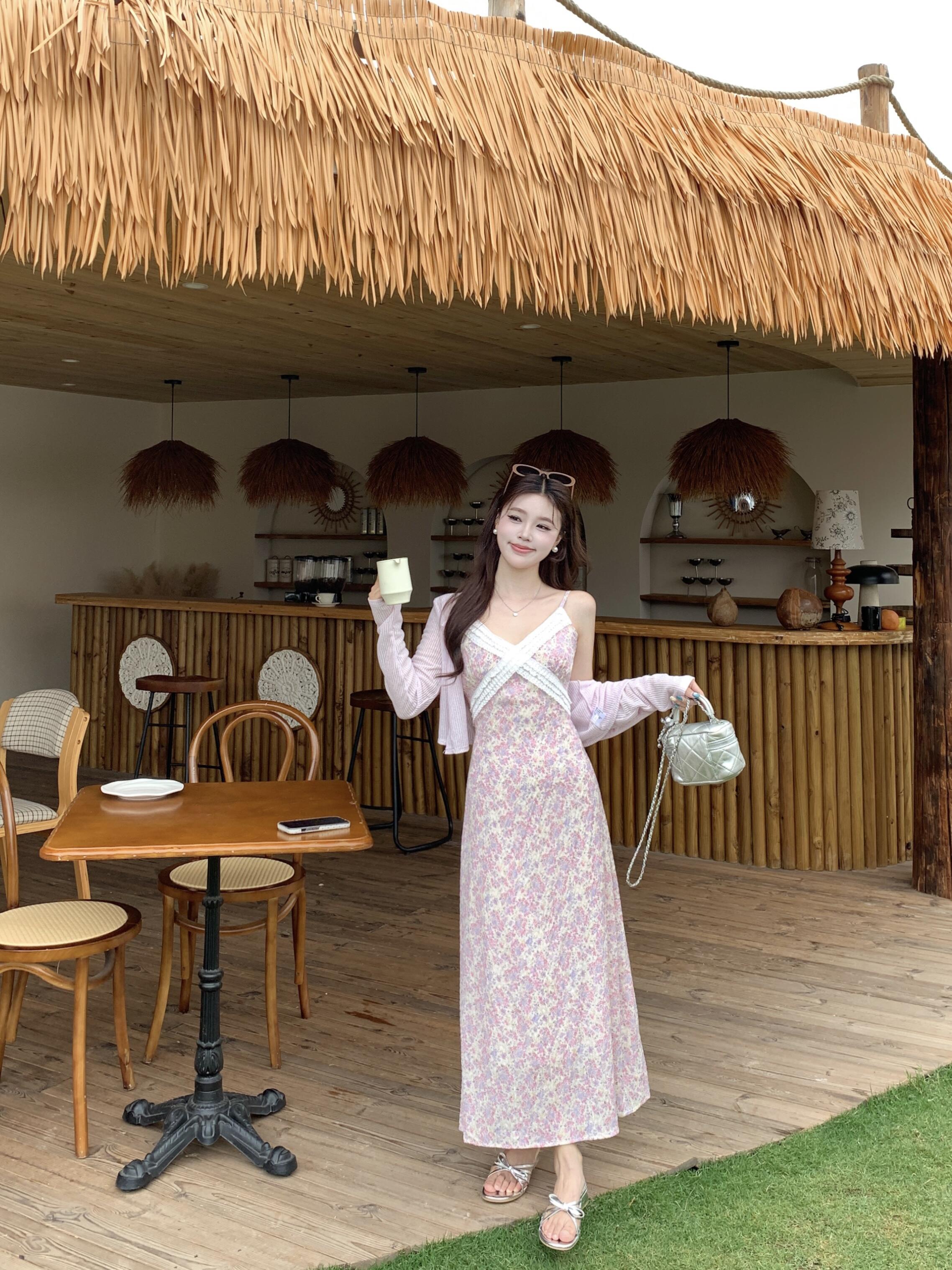 실사 빅 사이즈 꽃 안개 보라색 한국 스타일 V넥 슬립 꽃무늬 여성 드레스 부드러운 품격 휴가 바람 여름 롱 스커트