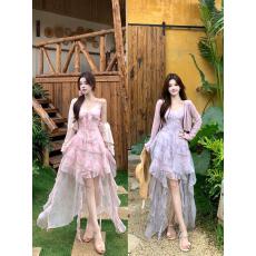 批发<b class='q'>实拍</b><b class='q'>大码</b>甜美油画风前短后长不规则荷叶边吊带裙+蕾丝开衫