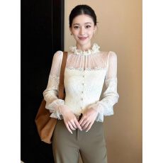 批发法式高级感蕾丝拼接网纱打底衫女秋冬新款独特漂亮设计感长袖上衣